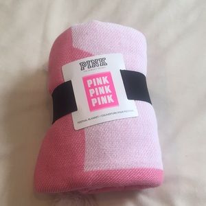Pink blanket 50inch x 60in/127cm x 152cm